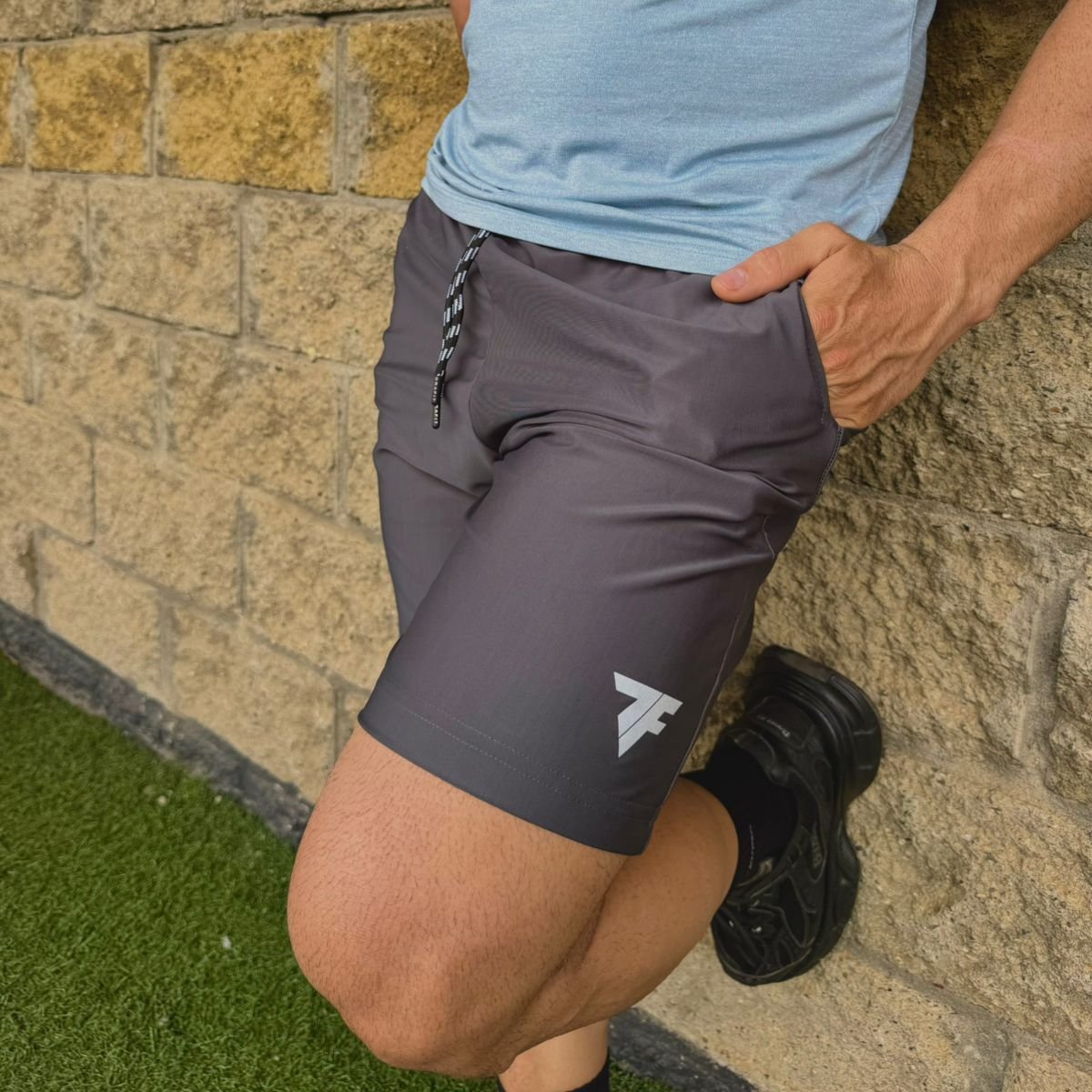 Pantaloneta Larga Gris