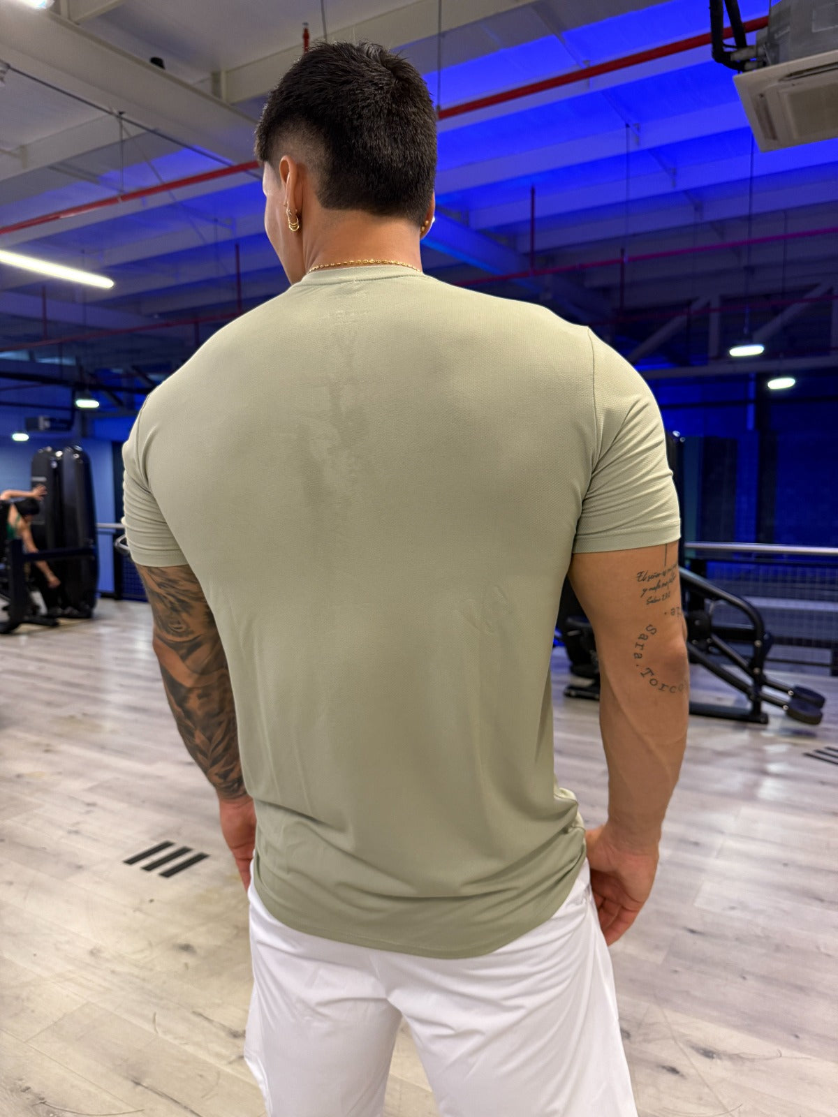Camiseta Drafit Essentials Lima