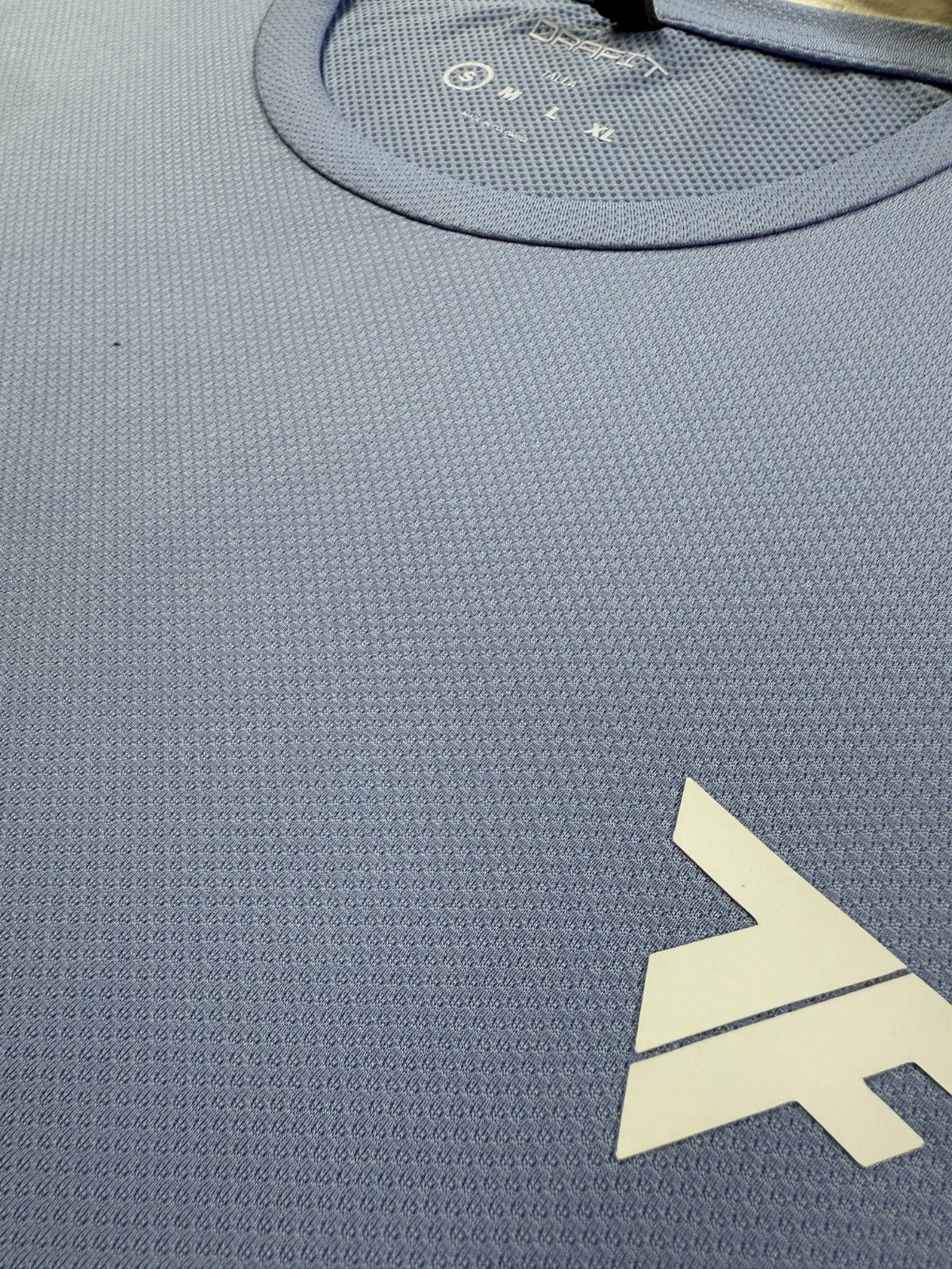 Camiseta Drafit Essentials Azul Maya