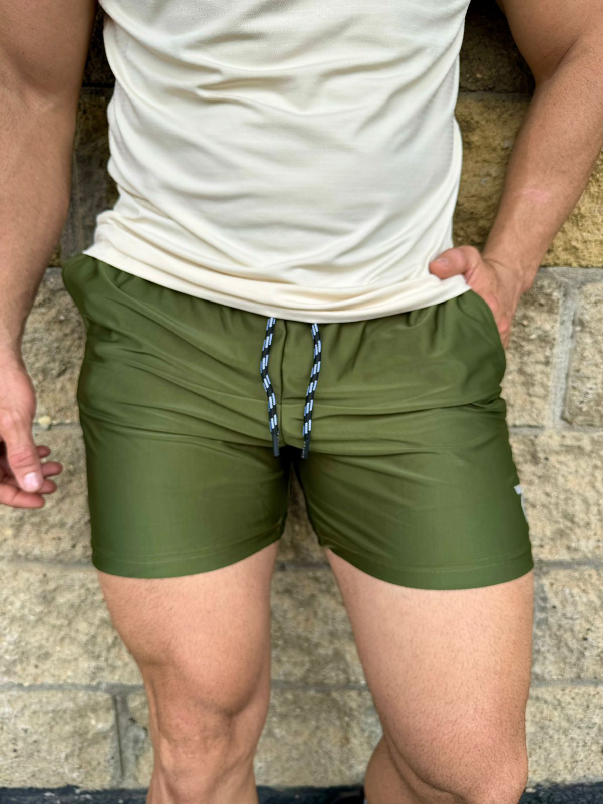 Pantaloneta Corta Oliva