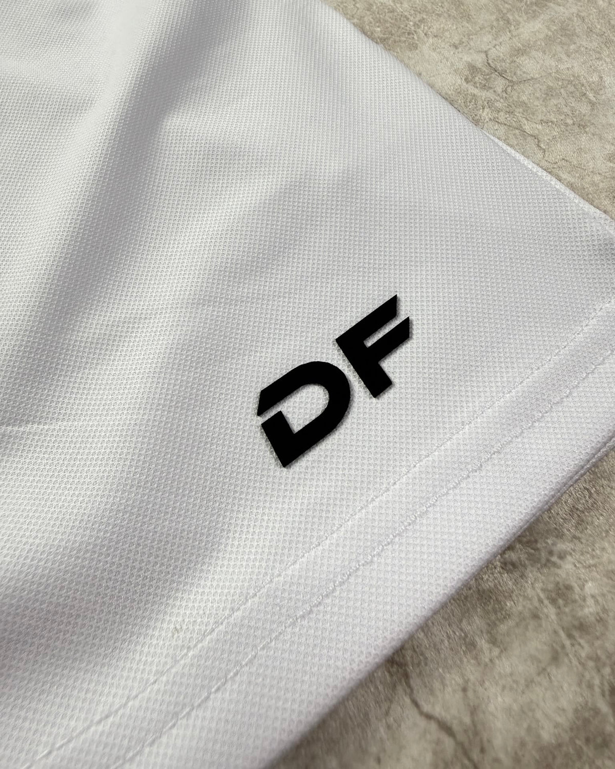 Pantaloneta Deportiva Apparel Blanca