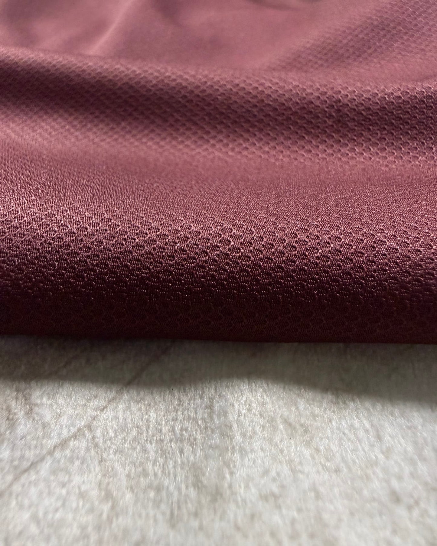 Pantaloneta Deportiva Apparel Vinotinto