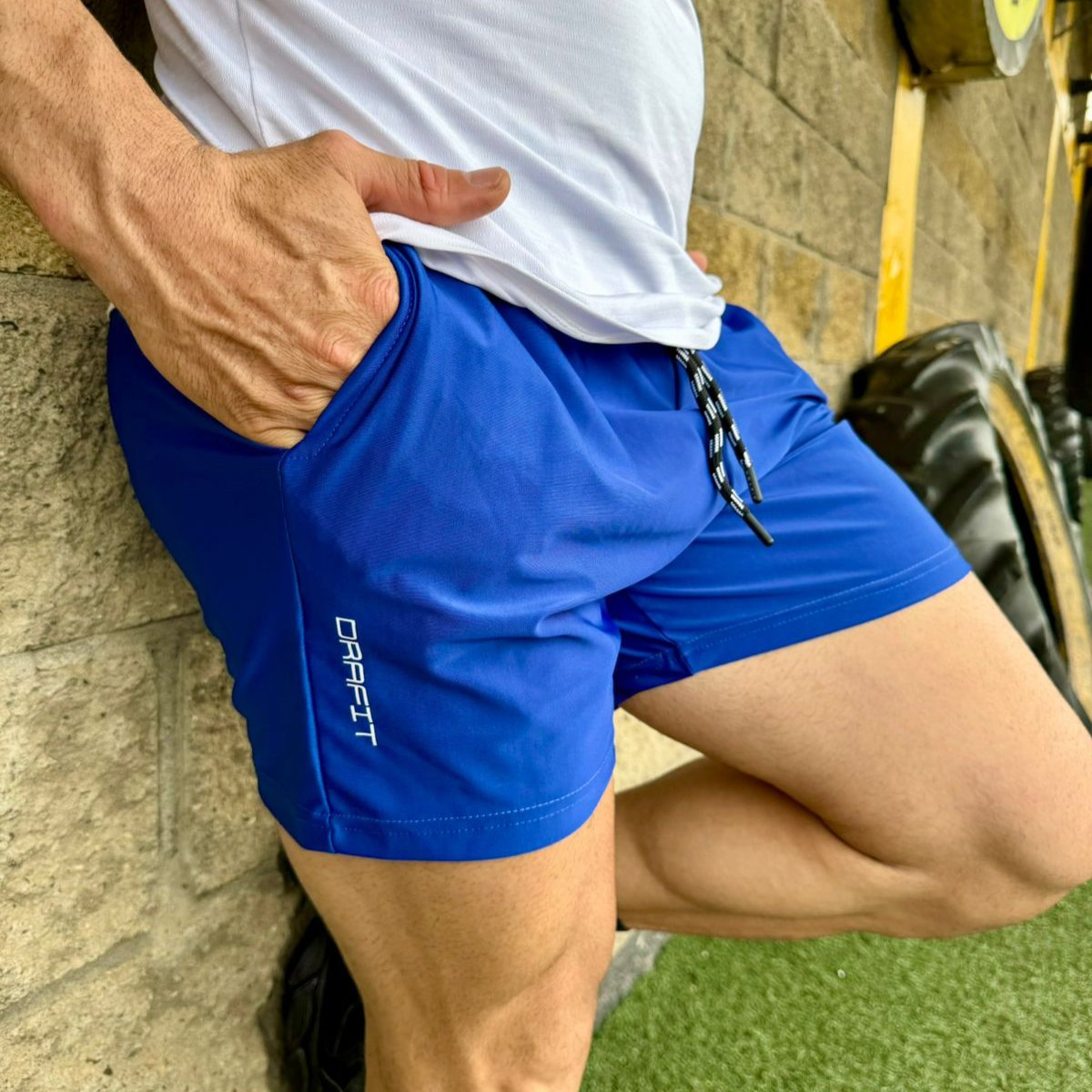 Pantaloneta Corta Azul Rey